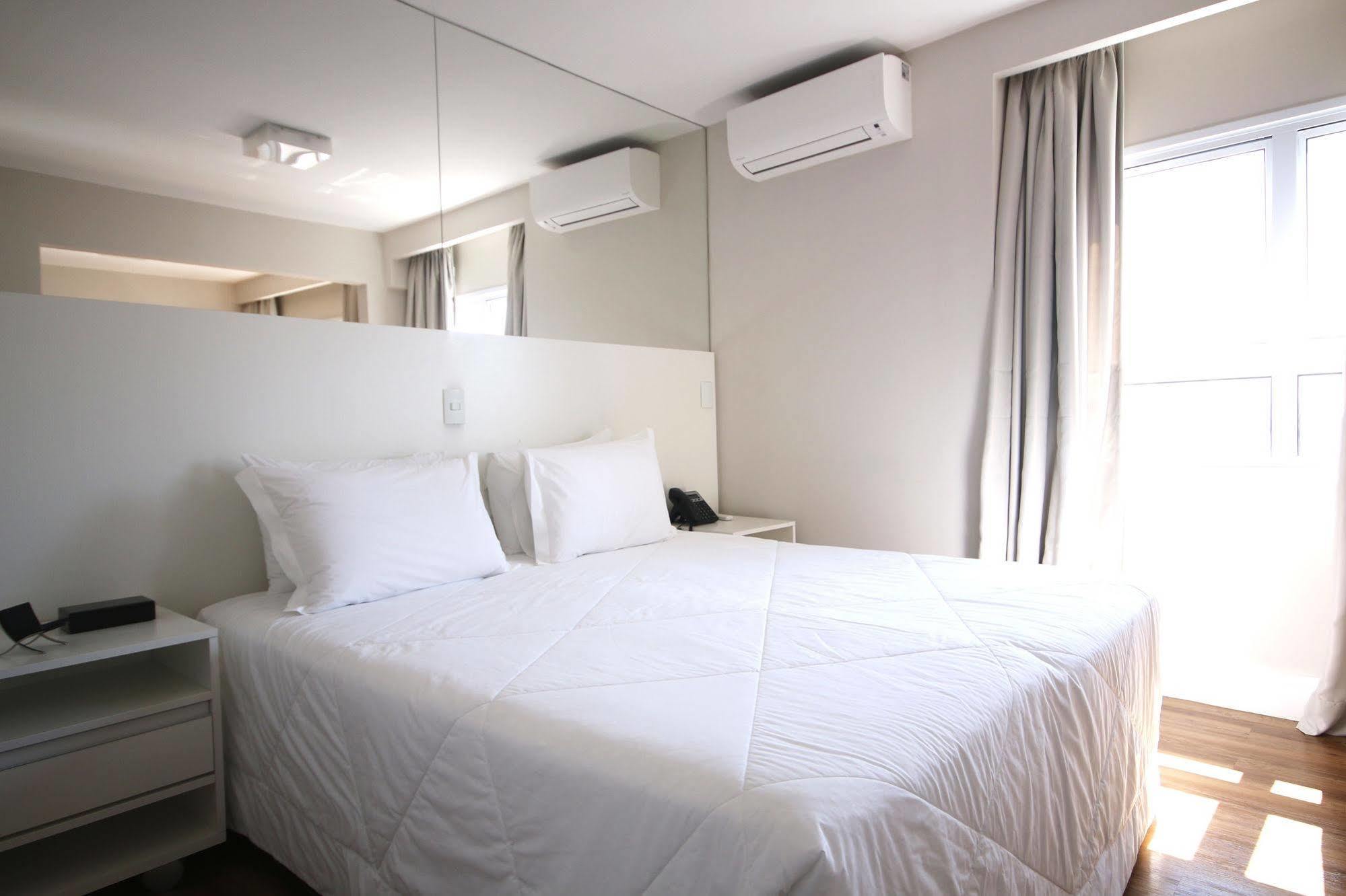Ez Aclimacao Hotel San Paolo Esterno foto