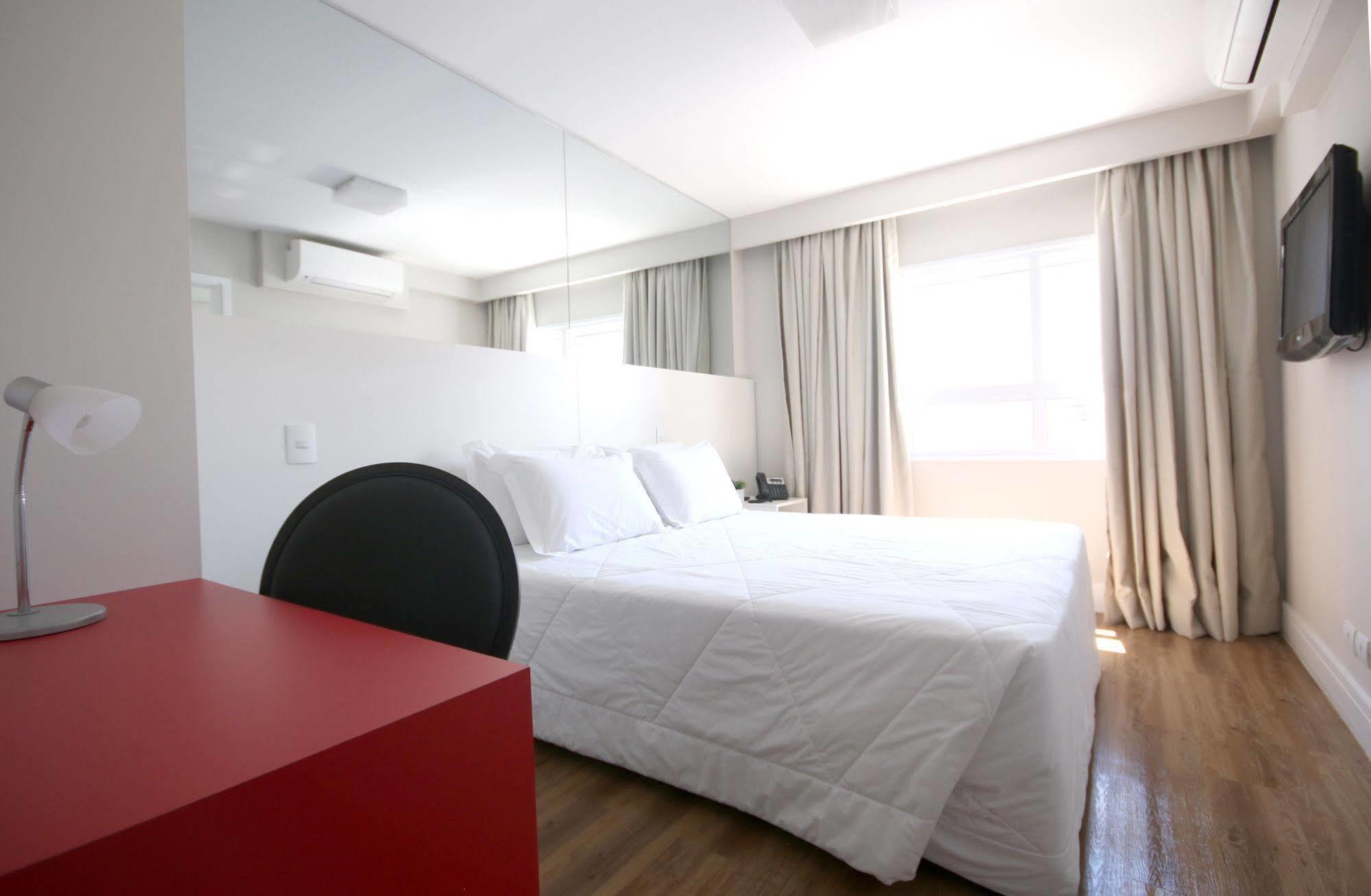 Ez Aclimacao Hotel San Paolo Esterno foto
