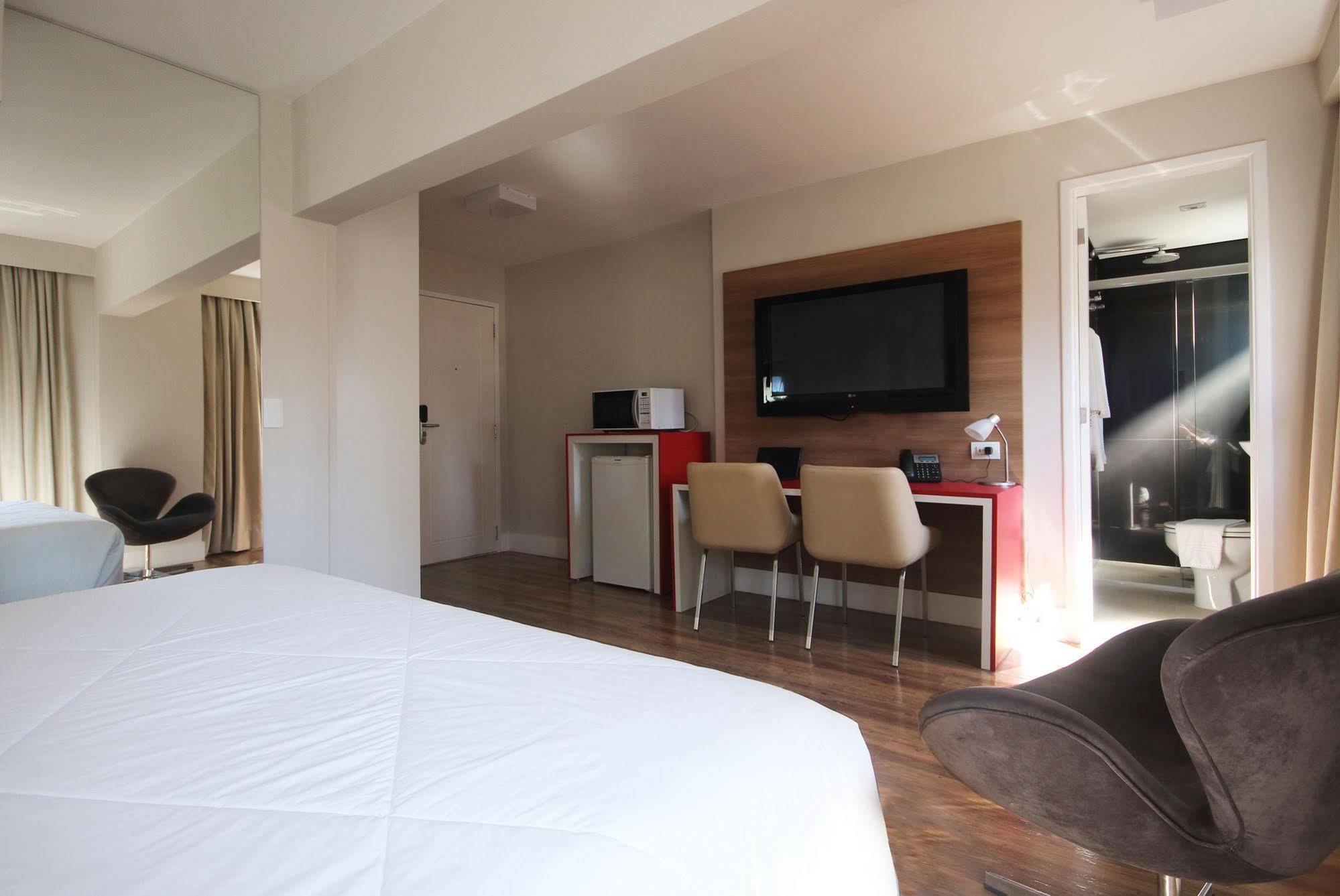 Ez Aclimacao Hotel San Paolo Esterno foto